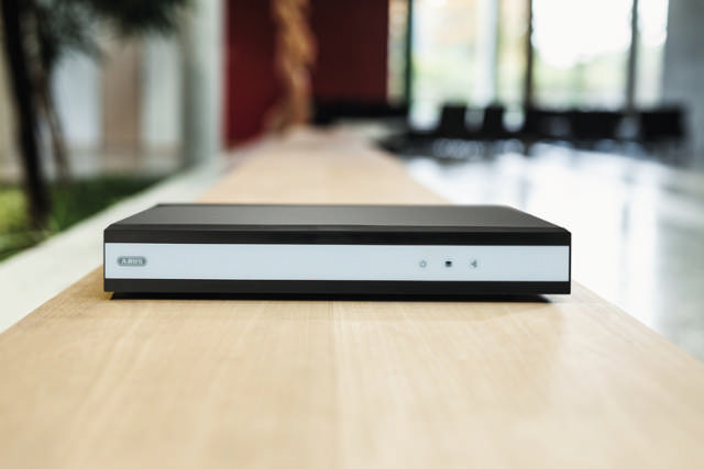 ABUS complete set met hybride videorecorder en 4 analoge minibuiscamera's