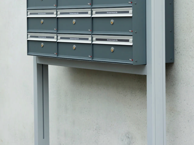 PC-standaard Gegalvaniseerd staal F47970