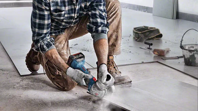 Bosch haakse slijper GWS18V-7 125mm solo